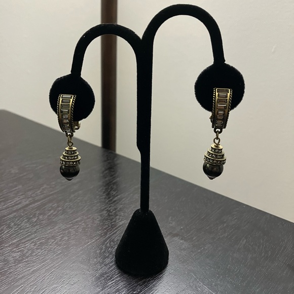 Heidi Daus Black Diamond Swarovski &  Tahitian Earrings Clip on - Picture 4 of 9